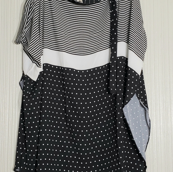 Milan Kiss Black/White Maxi Skirt, Sz L, Split sides and Attached Tie Belt - Picture 10 of 11